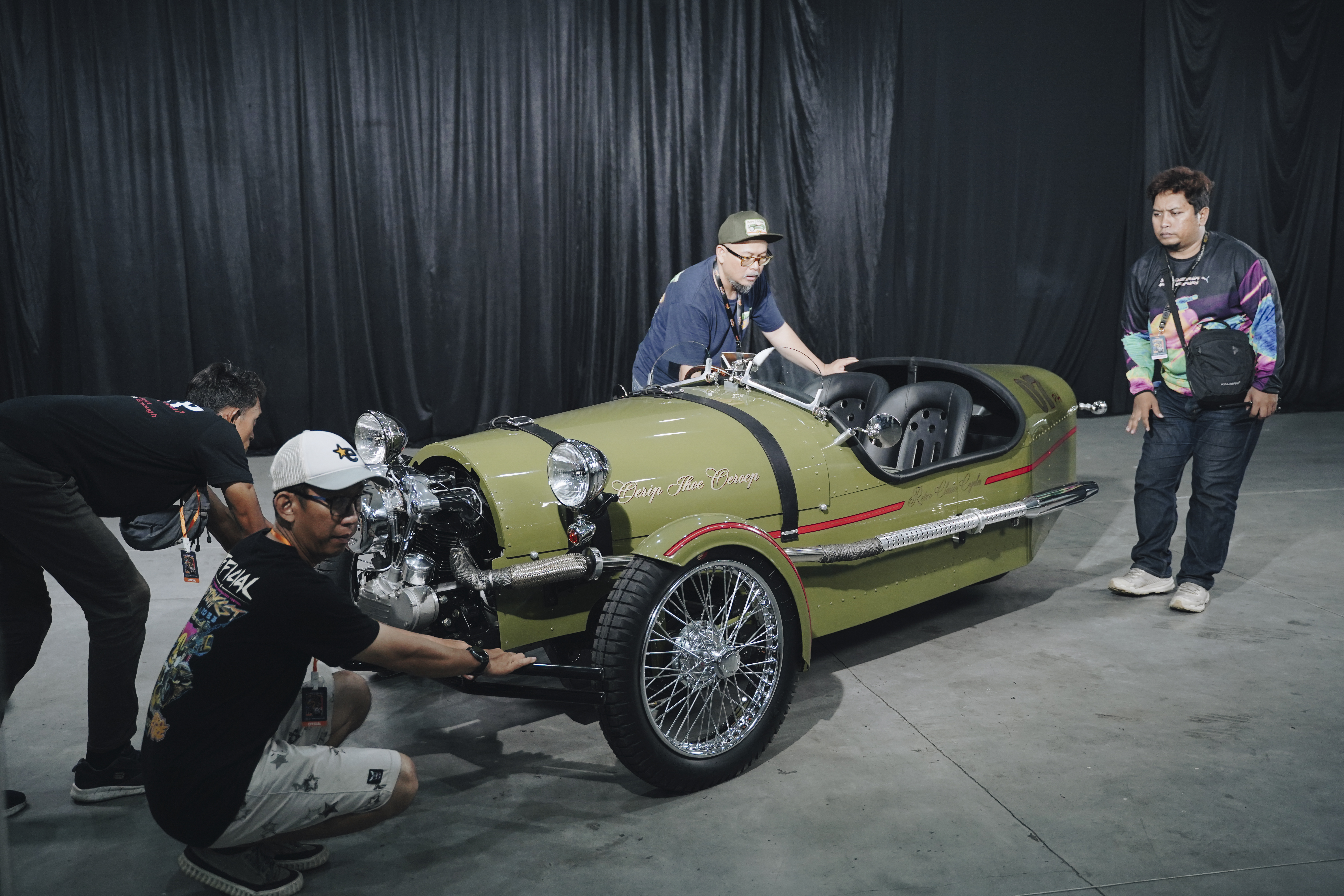 KUSTOMFEST 2024 - OUTCULT.ID